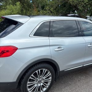 صورة 9 لـ 2017 Lincoln MKX RESERVE