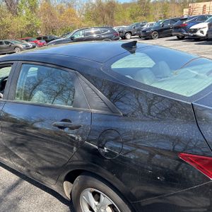 HYUNDAI ELANTRA SE - 5