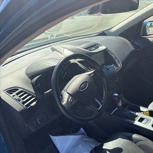2017 FORD ESCAPE TITANIUM — миниатюра 36