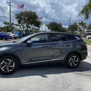 2023 KIA SPORTAGE HYBRID LX — фото 3
