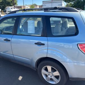 صورة 6 لـ 2011 Subaru FORESTER 2.5X