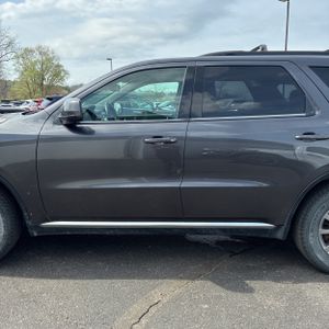 DODGE DURANGO SXT - 4