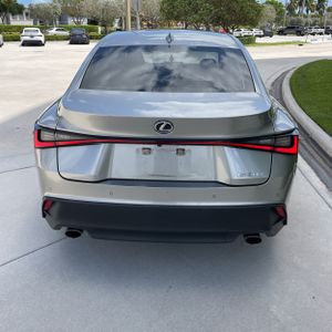 LEXUS IS 300 BASE - 7