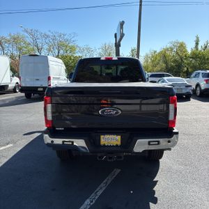FORD F-250 SUPER DUTY LARIAT - 7