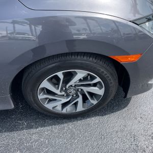 صورة مصغرة 20 لـ 2019 Honda CIVIC LX