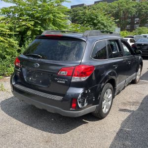 صورة 7 لـ 2010 Subaru OUTBACK PREMIUM