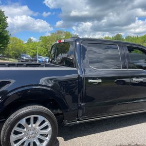 FORD F-150 LIMITED - 8