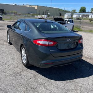 FORD FUSION SE - 5
