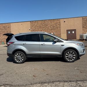 FORD ESCAPE TITANIUM - 10