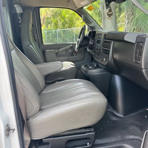 صورة مصغرة 28 لـ 2021 Chevrolet EXPRESS 2500