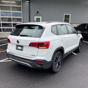 VOLKSWAGEN TAOS S 4MOTION - 8