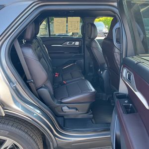 صورة مصغرة 35 لـ 2025 FORD EXPLORER PLATINUM