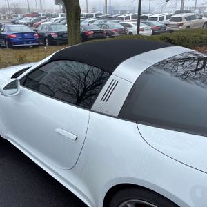 PORSCHE 911 TARGA 4S - 6