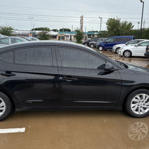 2020 Hyundai ELANTRA SE thumbnail 11