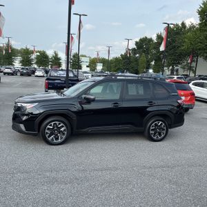 2025 Subaru FORESTER PREMIUM 照片 3