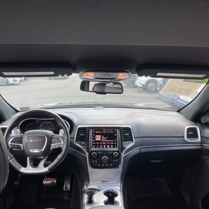 صورة مصغرة 35 لـ 2015 JEEP GRAND CHEROKEE SRT