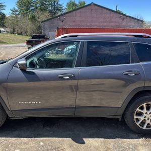 JEEP CHEROKEE LATITUDE - 4