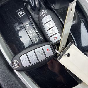 2014 Nissan ROGUE SL — миниатюра 54