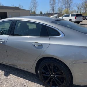 CHEVROLET MALIBU 1LT - 6