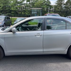 صورة 4 لـ 2011 Toyota CAMRY LE