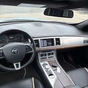 2014 Jaguar XF 3.0 — миниатюра 37