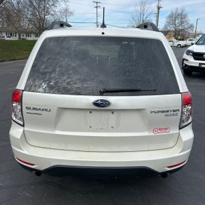 SUBARU FORESTER X PREMIUM - 7