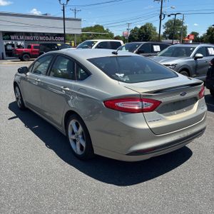 FORD FUSION SE - 5