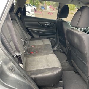 صورة مصغرة 33 لـ 2018 Nissan ROGUE SV