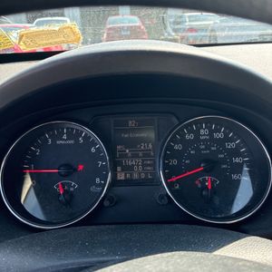 2011 Nissan ROGUE SV photo 39