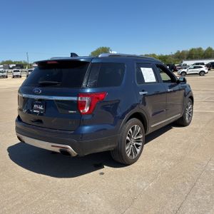 FORD EXPLORER PLATINUM - 7