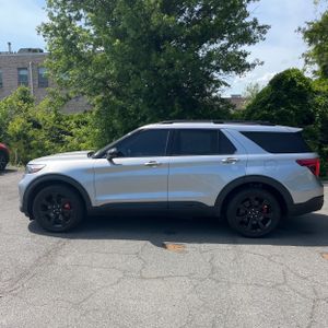 FORD EXPLORER ST - 3