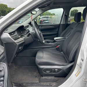 2023 JEEP GRAND CHEROKEE LAREDO 缩略图 32