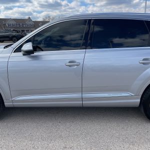 AUDI Q7 2.0T PREMIUM - 4