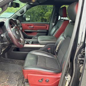 صورة 36 لـ 2019 RAM 1500 REBEL