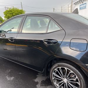 2014 Toyota COROLLA S PLUS photo 6