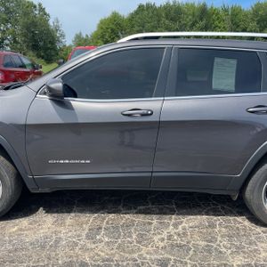 صورة 4 لـ 2019 JEEP CHEROKEE LIMITED