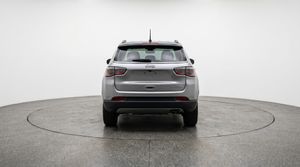 صورة 6 لـ 2025 JEEP COMPASS LIMITED