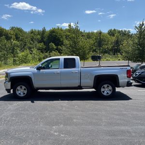 2016 Chevrolet SILVERADO 1500 LT 照片 3