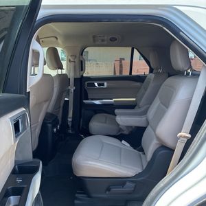 صورة مصغرة 33 لـ 2021 FORD EXPLORER XLT