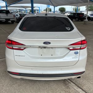 FORD FUSION SE - 7