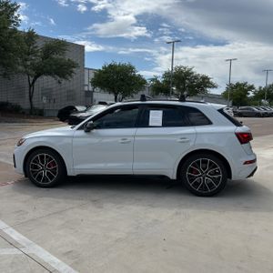 AUDI SQ5 PREMIUM PLUS - 3