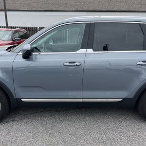 KIA TELLURIDE EX - 4