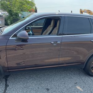2016 Porsche CAYENNE BASE 照片 4