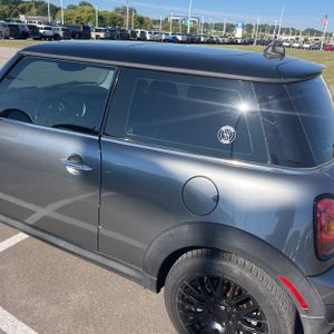 صورة 6 لـ 2010 MINI COOPER BASE
