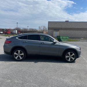 MERCEDES-BENZ GLC - 10