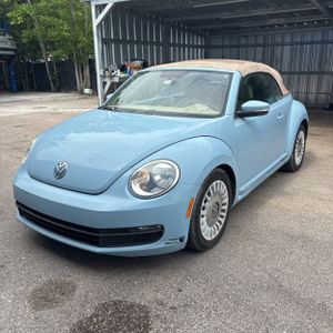 VOLKSWAGEN BEETLE CONVERTIBLE 1.8T PZEV - 1