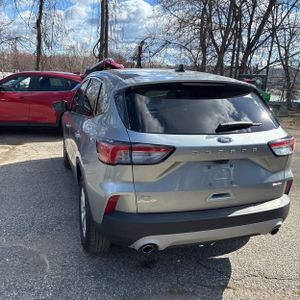 FORD ESCAPE SE - 5
