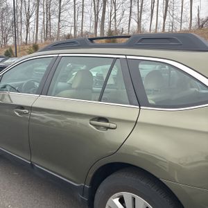 SUBARU OUTBACK 2.5I - 6