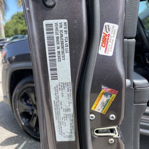 صورة مصغرة 49 لـ 2021 JEEP COMPASS ALTITUDE