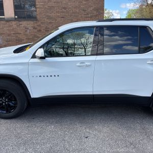 CHEVROLET TRAVERSE LS - 4